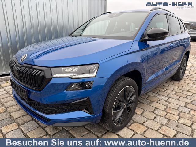 Skoda Karoq - Sportline 1,5 TSI 150 PS DSG Navi-4x Sitzheizung-Canton Sound-Anhängerkupplung-LED-Matrix-AppleCarPlay-Android-Auto-ACC-Kessy-2-Zonen-Klimaautomatik-18''Alu-Sofort