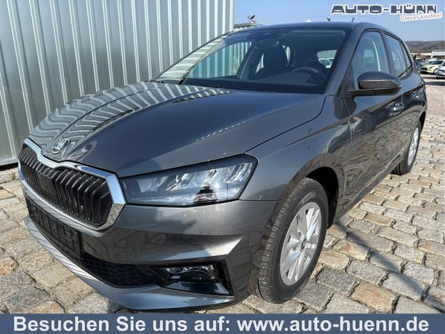 Skoda Fabia - Sondermodell 130 Jahre Selection Plus 1.0 TSI 85kW/116 PS -DSG-AppleCarPlay-AndroidAuto-LED-PDC-Kamera-Winterpaket-Sitzheizung-DAB-Klima-Tempomat-ALU 15"-Sofort verf&uuml;gbar
