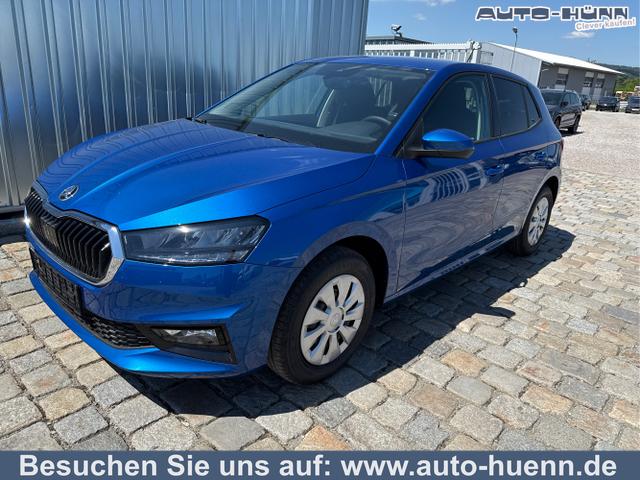 Skoda Fabia - Selection 1.0 TSI 95 PS 4-Jahre-Garantie-AppleCarPlay-AndroidAuto-SUNSET-LED-PDC-Sitzheizung-DAB-Klimaanlage-Tempomat-Sofort