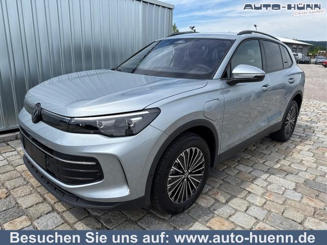 Volkswagen Tiguan - Prime Edition Plug-In-Hybrid 1.5 TSI DSG-150kW/204PS-elektr. AHK-USB-AndroidAuto&AppleCarPlay-DAB-Bluetooth-ACC inkl. Travelassistent-3-Zonen-Klima-4xSHZ-LED-Fernlichtassist.-360&deg;Kamera-2xPDC-WINTER-SUNSET-ALU18"-Ambientelicht-sofort verf&uuml;gbar