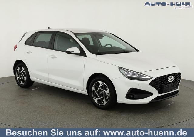 Hyundai i30 - 1.0 T-GDI DCT Family, Navi, Kamera, LED, 16-Zoll, Winterpaket