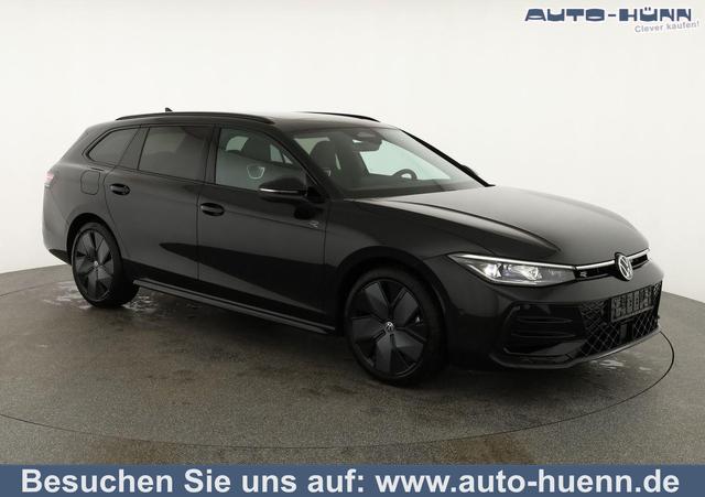 Volkswagen Passat Variant - 2.0 TSI 195 kW 4Motion R-Line DSG 4M Black, Pano, AHK, HuD