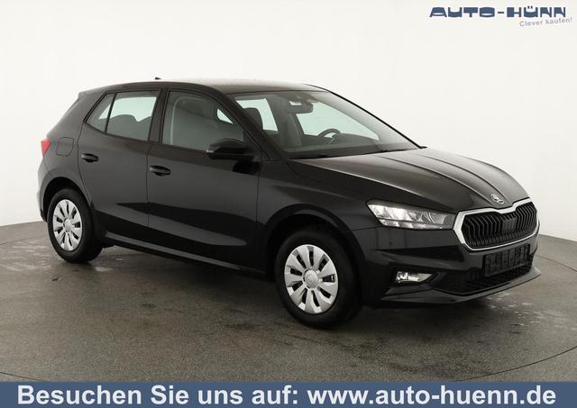 Skoda Fabia - Selection 1.0 TSI Selection, Tempomat, Ladeboden, Park, Winterpaket, SmartLink, 4-J Garantie