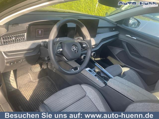 Skoda Superb Combi - 2.0 TDI 142 kW 4x4 Selection DSG Selection, Standheizung, Pano, AHK, Navi, Matrix