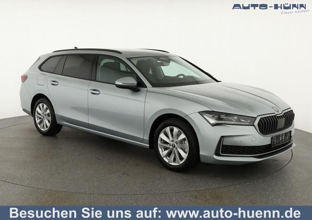 Skoda Superb Combi - 1.5 TSI iV 150kW Selection DSG Selection, AHK, Matrix, Side, el. Klappe, Navi