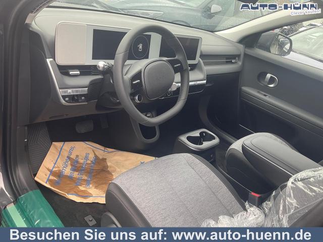 Hyundai IONIQ 5 - Basis Elektro Base 58,2 kWh Short Range, Navi, Kamera, Winterpaket, Wärmepumpe