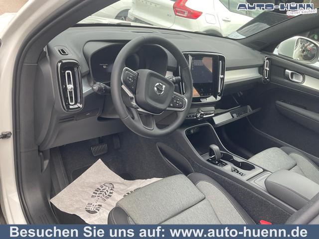 Volvo XC40 - Core 2WD B3 Mild-Hybrid Core, Navi, LED, Winter, Kamera, el. Klappe