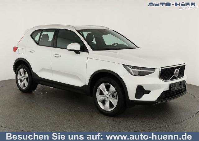Volvo XC40 - Core 2WD B3 Mild-Hybrid Core, AHK, Navi, LED, Winter, Kamera, el. Klappe