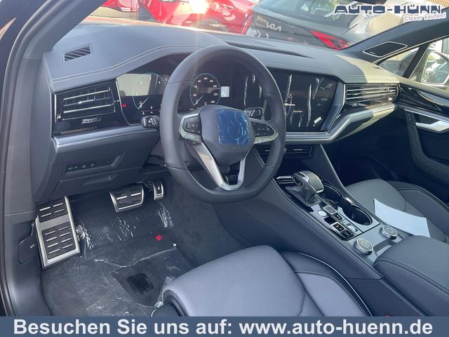 Volkswagen Touareg - 3.0 TDI 210 kW 4Motion R-Line V6 Black, 22-Zoll, Dynaudio, HuD, Luft, Standheizung