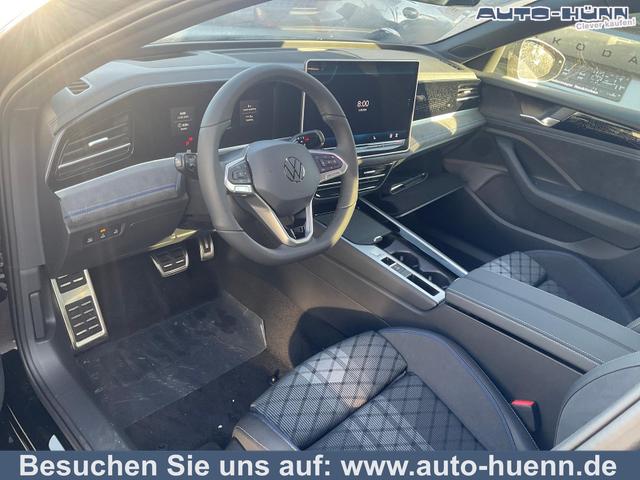 Volkswagen Passat Variant - 2.0 TDI 142 kW 4Motion R-Line DSG 4M Black, AHK, HUD, Side