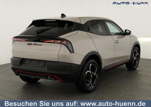 Alfa Romeo Junior - Ibrida 1.2 VGT 48V-Hybrid (100kW) Speciale Speciale, 18-Zoll, Kamera, el. Klappe, Sitzheizung