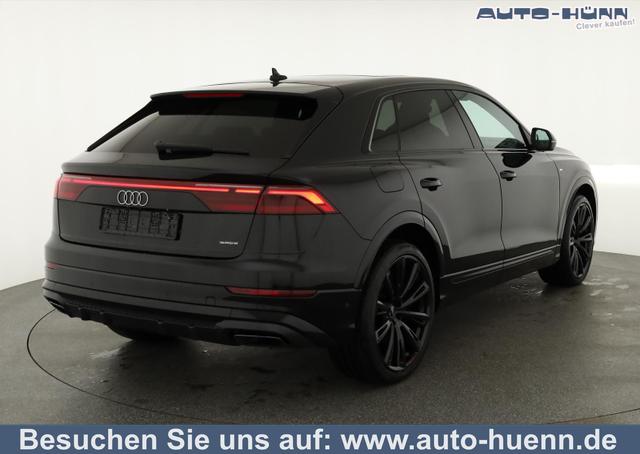 Audi Q8 - 50 TDI quattro qu S-LINE, Standheizung, HuD, Luft, Pano, B&O, 23-Zoll, AHK, Leder, AreaView, Optik schwarz