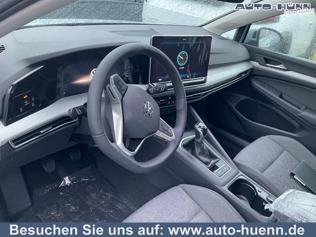 Volkswagen Golf - 1.5 TSI 110 kW VIII Variant Life Facelift, AHK, easyOpen, Kamera, 3-J Garantie