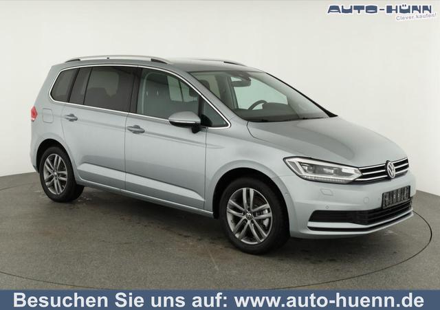 Volkswagen Touran - Comfortline BMT/Start-Stopp 1.5 TSI DSG Comfortline, 7-Sitzer, AHK, Navi, Side, Kamera, Winter, 17-Zoll, 3 J.-Garantie