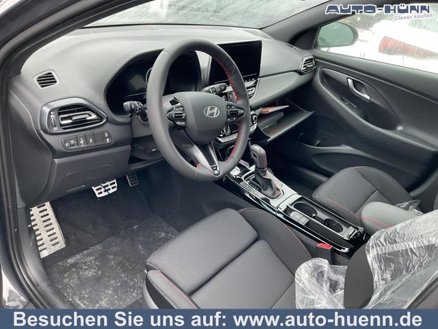 Hyundai i30 - N Line 1.5 T-GDI DCT Fastback N-LINE, Navi, 18-Zoll, Kamera, LED, Winter