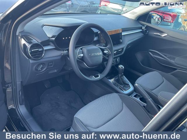 Skoda Fabia - Selection 1.0 TSI 130 Jahre, LED, Kamera, Winter, Sunset, 15-Zoll