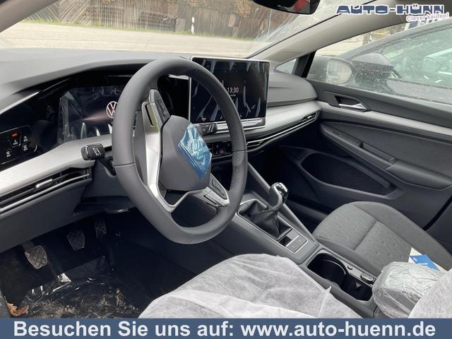 Volkswagen Golf - 1.5 TSI 110 kW Life VIII Variant Life, AHK, easyOpen, Kamera, Winter, 3-J Garantie