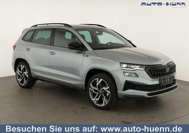 Skoda Karoq - Sportline 4x4 2.0 TSI DSG Sportline, Pano, AHK, Navi, Matrix, Side, Winter, 5 J.-Garantie