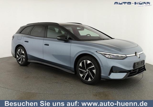 Volkswagen ID.7 Kombi - Pro 210 kW Tourer Black, AHK, HuD, IQ.Light, IQ.Drive, AreaView, Side, Winter, 19-Zoll