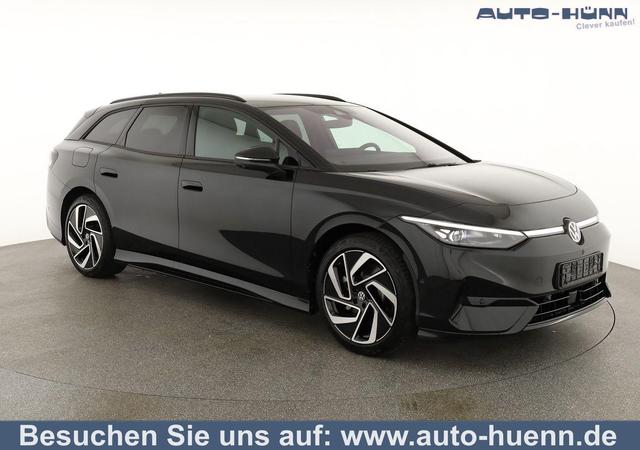 Volkswagen ID.7 Kombi - Pro 210 kW Tourer Black, AHK, HuD, IQ.Light, IQ.Drive, AreaView, Side, Winter, 20-Zoll