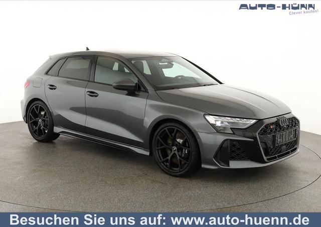Audi RS3 - 2.5 294 kW TFSI quattro RS 3 Sportback quattro, SONOS, Navi, Kamera, Side, 5 J.-Garantie