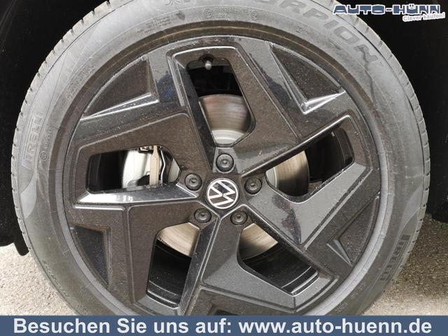 Volkswagen Tiguan - 2.0 TDI 110 kW R-Line DSG Head Up Black 360 AHK