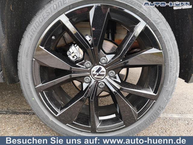Volkswagen T-Roc - R-Line 1.5TSI DSG AHK Pano ACC 19 Zoll schwarz