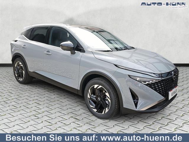 Nissan Qashqai - 1.3DIG-T X-Tronic 4WD Tekna HUD Pano AHK