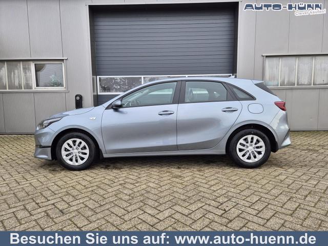 Kia Ceed - Vision 1.5 T-GDi 140PS Automatik Klimaautomatik Alarmanlage Sitzheizung Lenkradheizung Navi PDC Rückf.Kamera Bluetooth Touchscreen Apple CarPlay Android Auto Tempomat