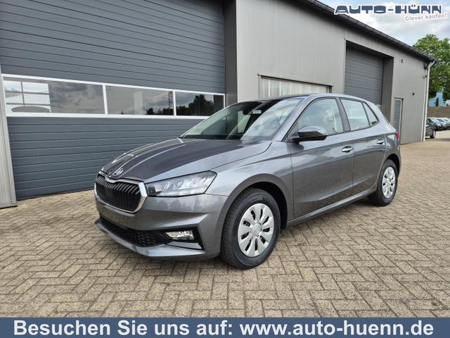 Skoda Fabia - 1.0 TSI 115PS Selection 5-türig Sitzheizung Parksensoren Multifunktionslenkrad Klima Skoda-Radio Bluetooth Touchscreen Tempomat Nebelsch. wireless Apple CarPlay + Android Auto
