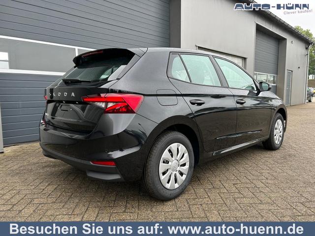 Skoda Fabia - 1.0 TSI 95PS Selection 5-türig Rückf.Kamera Parksensoren Sitzheizung Multifunktionslenkrad Klima Skoda-Radio Bluetooth Touchscreen Tempomat Nebelsch. Apple CarPlay + Android Auto