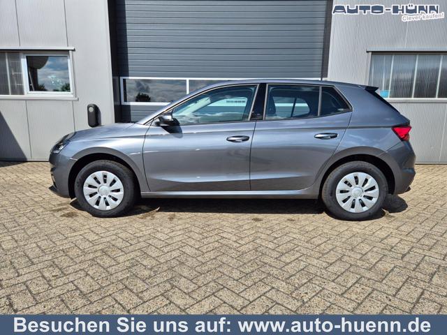 Skoda Fabia - 1.0 TSI 95PS Selection 5-türig Rückf.Kamera Parksensoren Sitzheizung Multifunktionslenkrad Klima Skoda-Radio Bluetooth Touchscreen Tempomat Nebelsch. Apple CarPlay + Android Auto