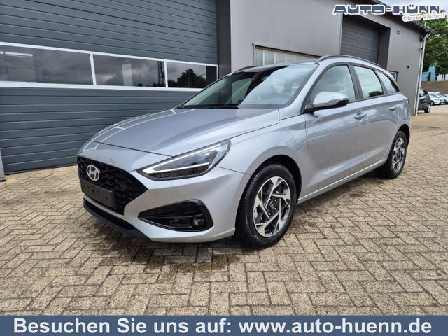 Hyundai i30 Kombi - 1.0 T-GDI 100PS Automatik Sitzheizung Lenkradheizung Klimaautomatik Navi 10,25"-Touchscreen DAB+ wireless Apple CarPlay + Android Auto PDC v+h Rückf.Kamera 16-LM