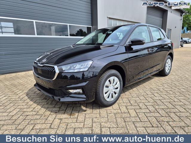 Skoda Fabia - 1.0 TSI 115PS DSG Selection 5-türig Rückf.Kamera Parksensoren Sitzheizung Multifunktionslenkrad Klima Skoda-Radio Bluetooth Touchscreen Tempomat Nebelsch. Apple CarPlay + Android Auto
