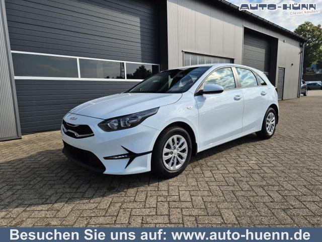 Kia Ceed - Vision 1.5 T-GDi 140PS Klimaautomatik Alarmanlage Sitzheizung Lenkradheizung Navi PDC Rückf.Kamera Bluetooth Touchscreen Apple CarPlay Android Auto Tempomat