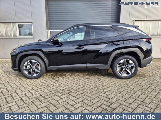 Hyundai TUCSON - Trend 1.6 T-GDI 150PS Automatik TZ 2026 Teil-Leder Sitzheizung v+h Lenkradheizung Klimaautomatik Navi Touchscreen DAB+ Apple CarPlay + Android Auto PDC R&uuml;ckf.-Kamera Matrix-LED-Scheinw.