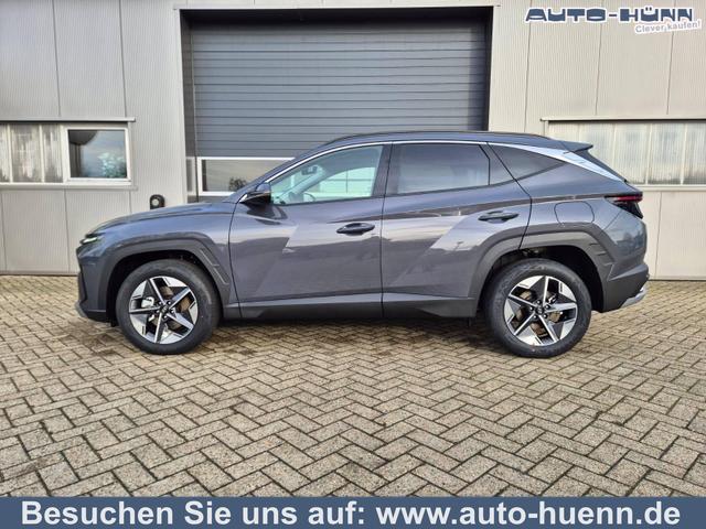 Hyundai TUCSON - Trend 1.6 T-GDI 150PS Automatik TZ 2026 Teil-Leder Sitzheizung v+h Lenkradheizung Klimaautomatik Navi Touchscreen DAB+ Apple CarPlay + Android Auto PDC R&uuml;ckf.-Kamera Matrix-LED-Scheinw.