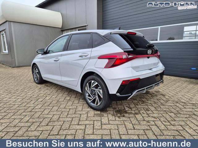 Hyundai i20 - 1.0 T-GDI 90PS Trend Automatik 5-t&uuml;rig Klimaautomatik Sitzheizung Lenkradheizung R&uuml;ckf.Kamera PDC Apple CarPlay Android Auto Tempomat Touchscreen 16"LM