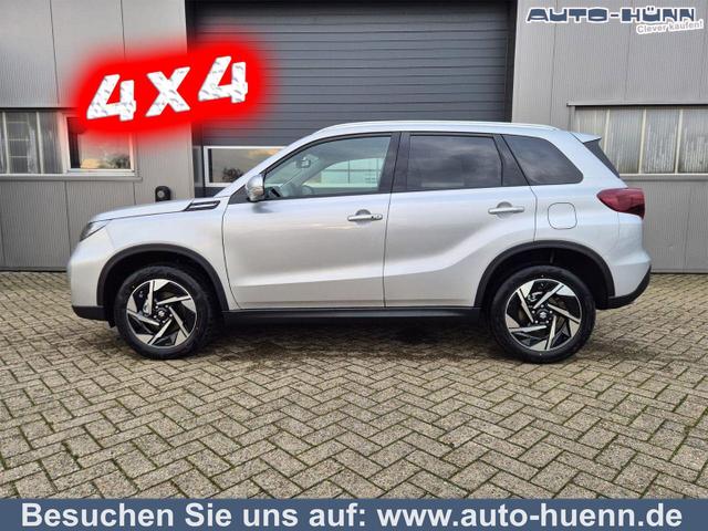 Suzuki Vitara - Comfort+ 110PS Automatik MHEV 4x4 ALLGRIP 1.4 Boosterjet Teilleder Navi Klimaautomatik Sitzheizung ACC PDC v+h R&uuml;ckf.Kamera Suzuki-Radio Apple CarPlay Android Auto Touchscreen 2xKeyless 17-LM