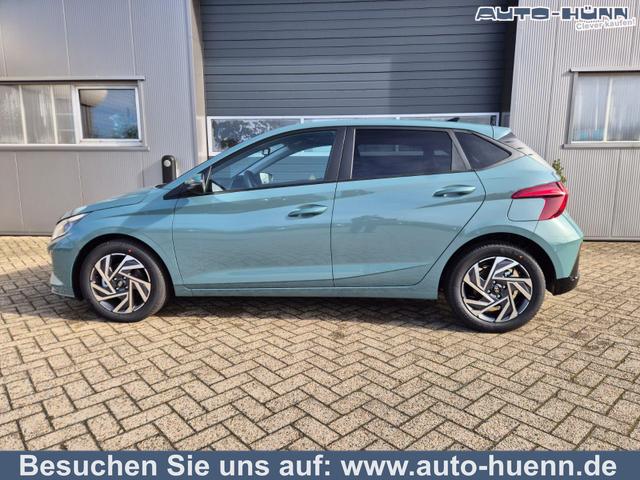 Hyundai i20 - 1.0 T-GDI 90PS Trend Automatik 5-t&uuml;rig Klimaautomatik Sitzheizung Lenkradheizung R&uuml;ckf.Kamera PDC Apple CarPlay Android Auto Tempomat Touchscreen 16"LM