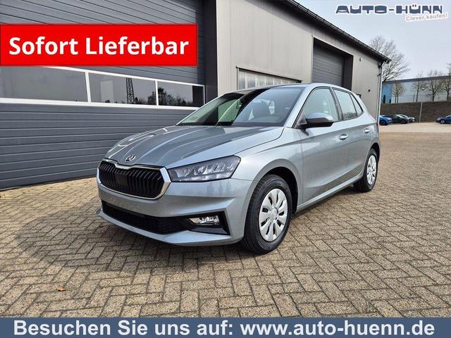 Skoda Fabia - 1.0 TSI 95PS Selection 5-t&uuml;rig R&uuml;ckf.Kamera Parksensoren Sitzheizung Multifunktionslenkrad Klima Skoda-Radio Bluetooth Touchscreen Tempomat Nebelsch. Apple CarPlay + Android Auto