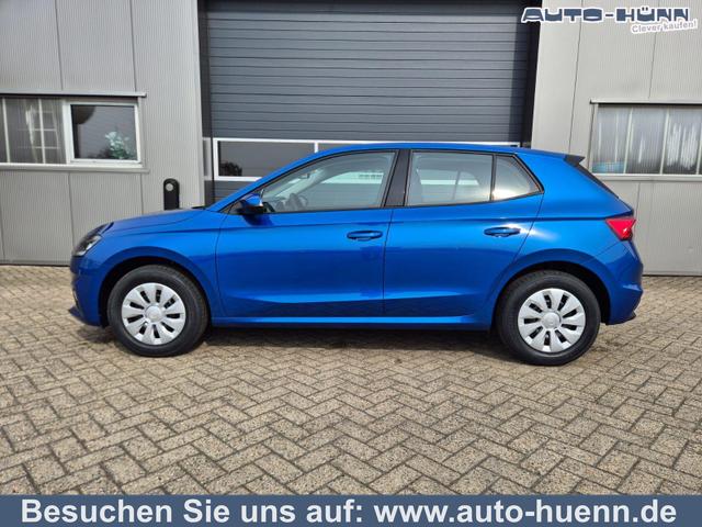 Skoda Fabia - 1.0 TSI 95PS Selection 5-t&uuml;rig R&uuml;ckf.Kamera Parksensoren Sitzheizung Multifunktionslenkrad Klima Skoda-Radio Bluetooth Touchscreen Tempomat Nebelsch. Apple CarPlay + Android Auto