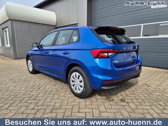 Skoda Fabia - 1.0 TSI 95PS Selection 5-t&uuml;rig R&uuml;ckf.Kamera Parksensoren Sitzheizung Multifunktionslenkrad Klima Skoda-Radio Bluetooth Touchscreen Tempomat Nebelsch. Apple CarPlay + Android Auto