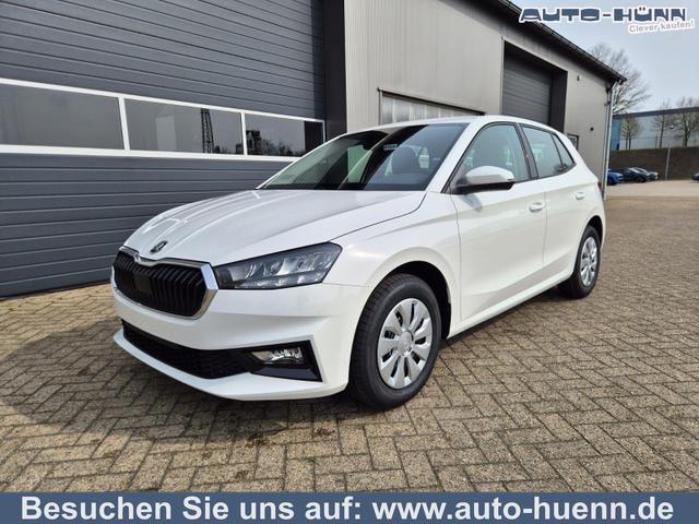 Skoda Fabia - 1.0 TSI 95PS Selection 5-t&uuml;rig R&uuml;ckf.Kamera Parksensoren Sitzheizung Multifunktionslenkrad Klima Skoda-Radio Bluetooth Touchscreen Tempomat Nebelsch. Apple CarPlay + Android Auto