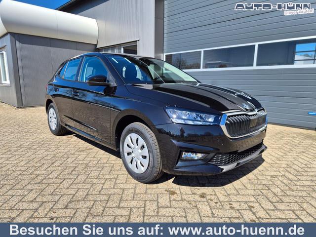 Skoda Fabia - 1.0 TSI 95PS Selection 5-t&uuml;rig R&uuml;ckf.Kamera Parksensoren Sitzheizung Multifunktionslenkrad Klima Skoda-Radio Bluetooth Touchscreen Tempomat Nebelsch. Apple CarPlay + Android Auto