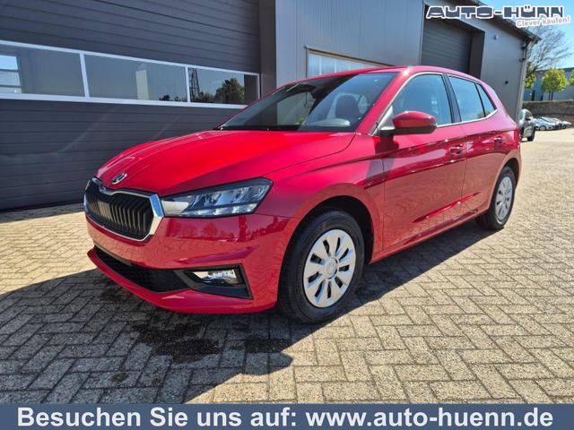 Skoda Fabia - 1.0 TSI 95PS Selection 5-t&uuml;rig R&uuml;ckf.Kamera Parksensoren Sitzheizung Multifunktionslenkrad Klima Skoda-Radio Bluetooth Touchscreen Tempomat Nebelsch. Apple CarPlay + Android Auto