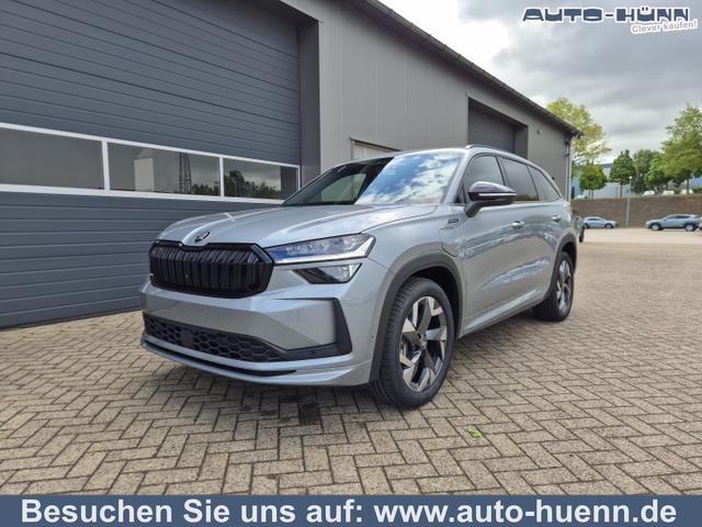 Skoda Kodiaq - Sportline 1.5 TSI 204PS PHEV DSG schwenkb. AHK elektr. PanoDach HUD Alcantara PDC v+h 360&deg;Kamera CANTON Sound Klimaautomatik Sitzheizung Lenkradheizung Navi Apple CarPlay Android Auto 2xKeyless 19"LM vollelektr. Reichweite 116KM