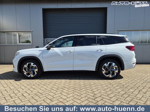 Skoda Kodiaq - Sportline 1.5 TSI 204PS PHEV DSG schwenkb. AHK elektr. PanoDach HUD Alcantara PDC v+h 360&deg;Kamera CANTON Sound Klimaautomatik Sitzheizung Lenkradheizung Navi Apple CarPlay Android Auto 2xKeyless 19"LM vollelektr. Reichweite 116KM