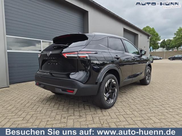 Nissan Qashqai - 1.3 DIG-T MHEV 158 PS X-Tronic N-Connecta Teil-Leder PanoGlasdach Klimaautomatik Sitzheizung Lenkradheizung Navi ACC PDC v+h 360&deg;Kamera DAB Bluetooth Touchscreen Apple CarPlay Android Auto 18"LM