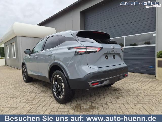 Nissan Qashqai - 1.3 DIG-T MHEV 158 PS X-Tronic N-Connecta Teil-Leder PanoGlasdach Klimaautomatik Sitzheizung Lenkradheizung Navi ACC PDC v+h 360&deg;Kamera DAB Bluetooth Touchscreen Apple CarPlay Android Auto 18"LM